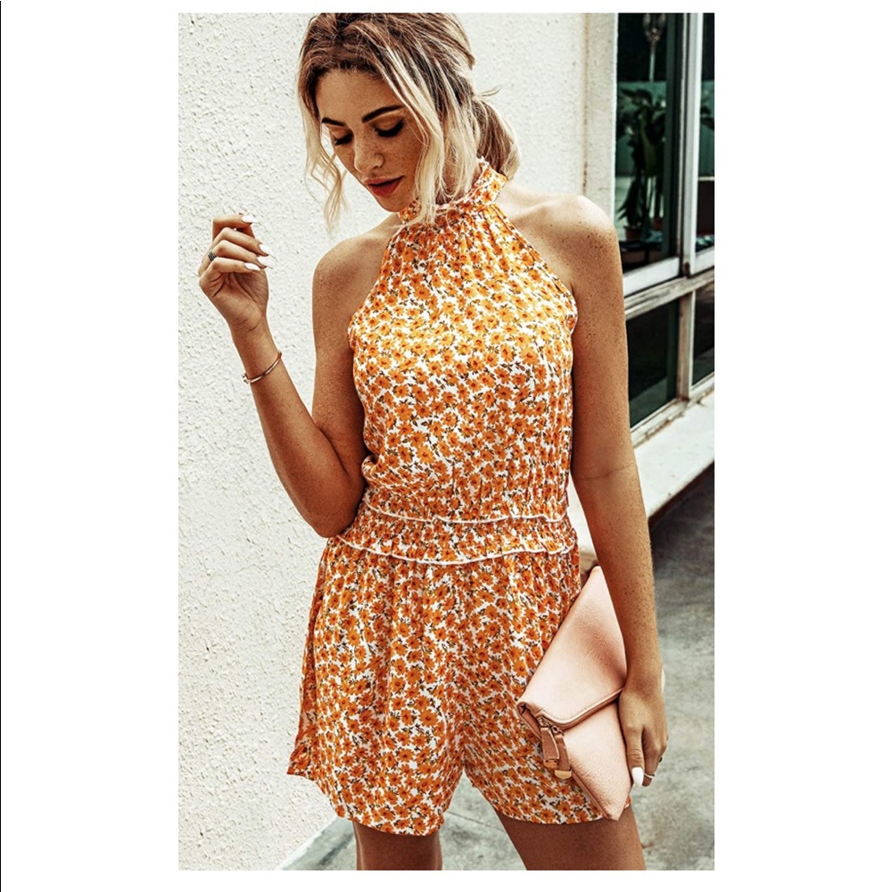 Angashion NWT❗️Amazon Find Floral Halter Romper